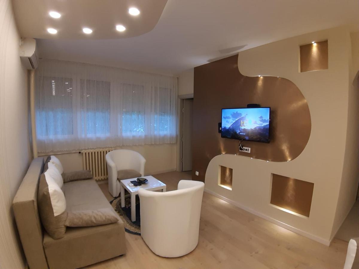 Danube Blue 2 Appartement Belgrado Buitenkant foto